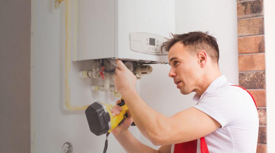 Local water heater installation in Fairview Heights, IL